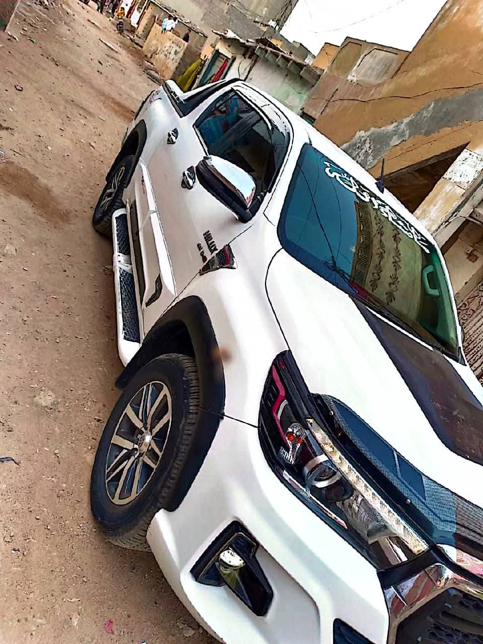 Super Marwat rent A Car & Estate Work