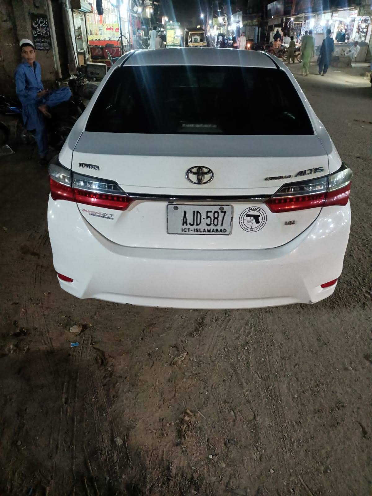 Super Marwat rent A Car & Estate Work
