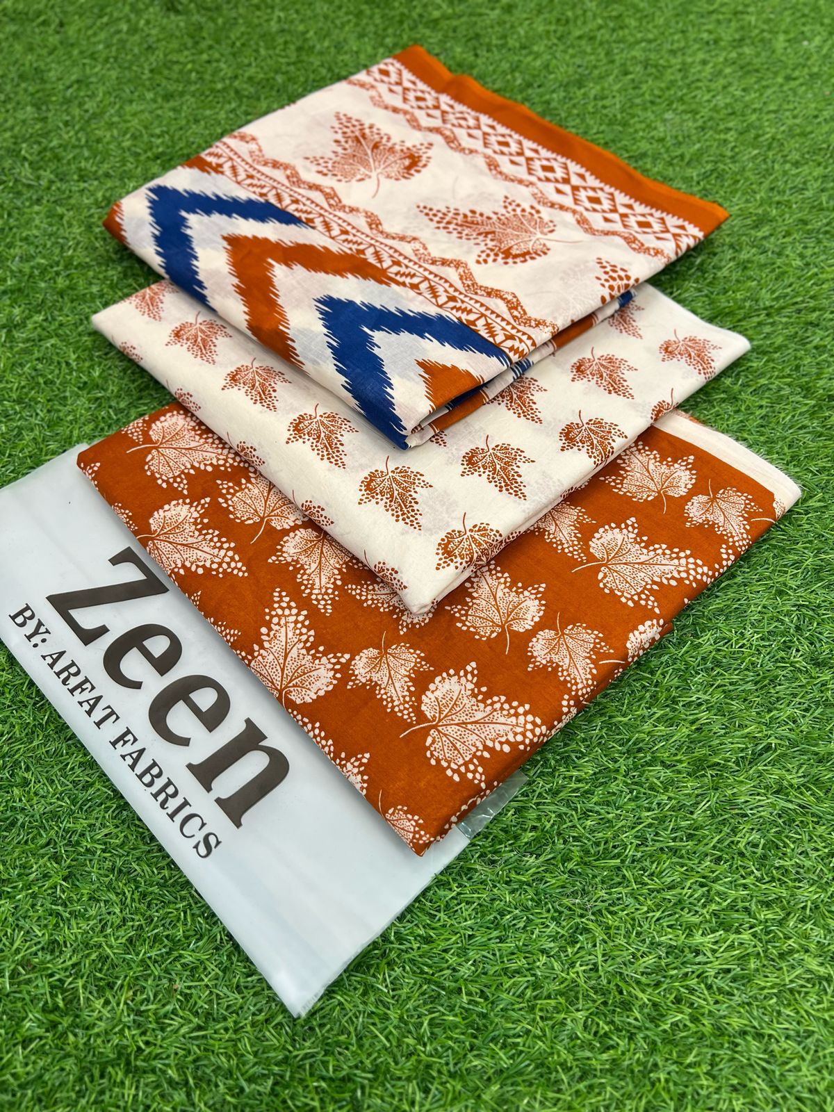 3 Pcs unstitched suits for