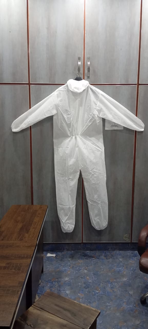 Coverall non woven suits (Dangri)