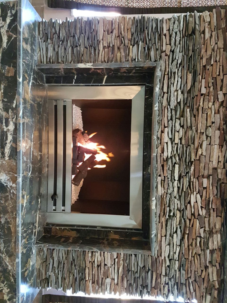Gas fire place
