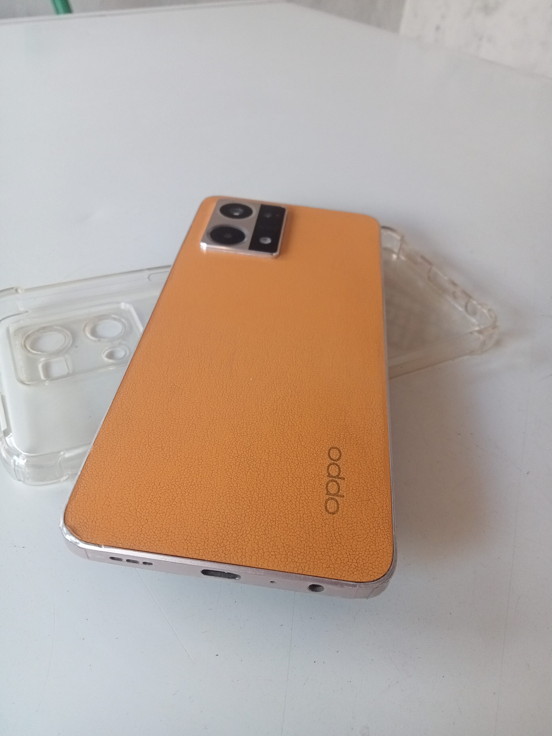I’m selling my oppo f21 pro 4g