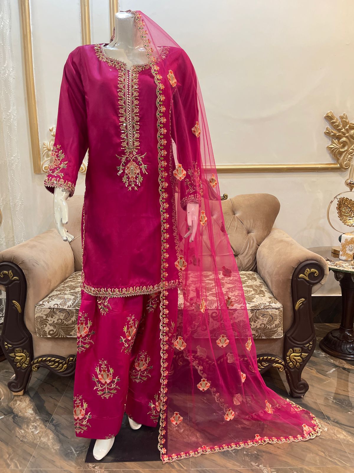 LUXURY DRESSES FOR WOMEN