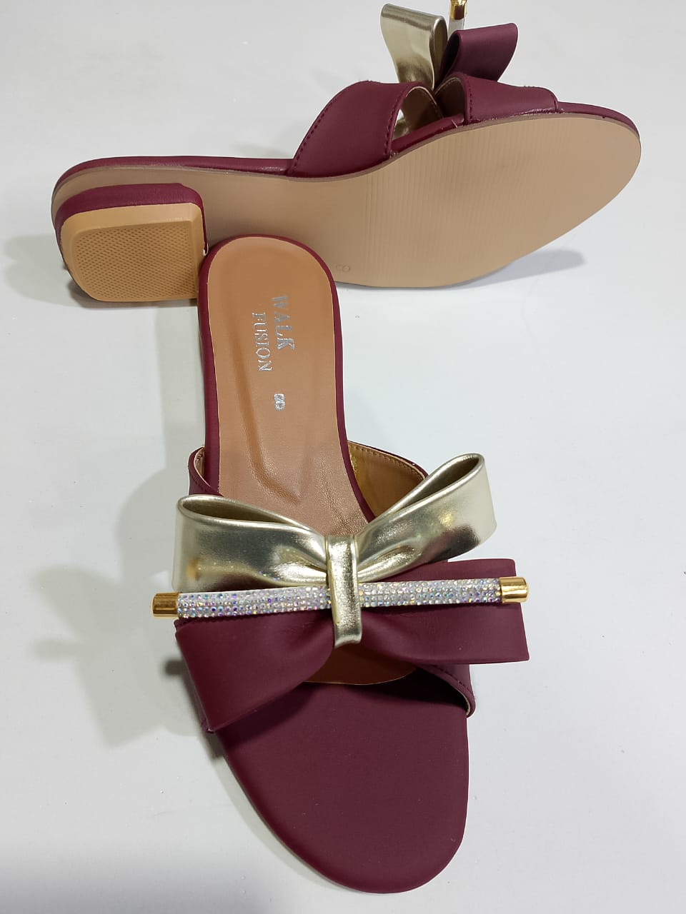 📸✨ Walk Fusion – Elegant Maroon Slippers