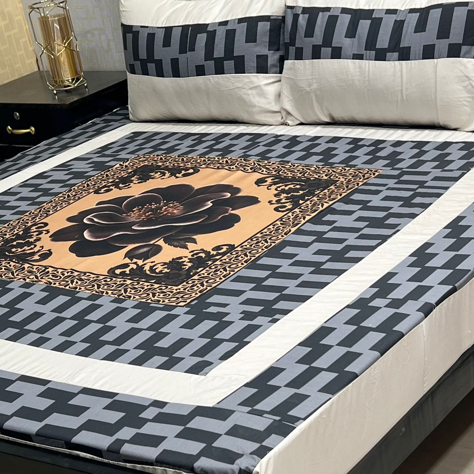 Digital gold panel bedsheet*🛌🛌🛌 *3pc Bedsheets*