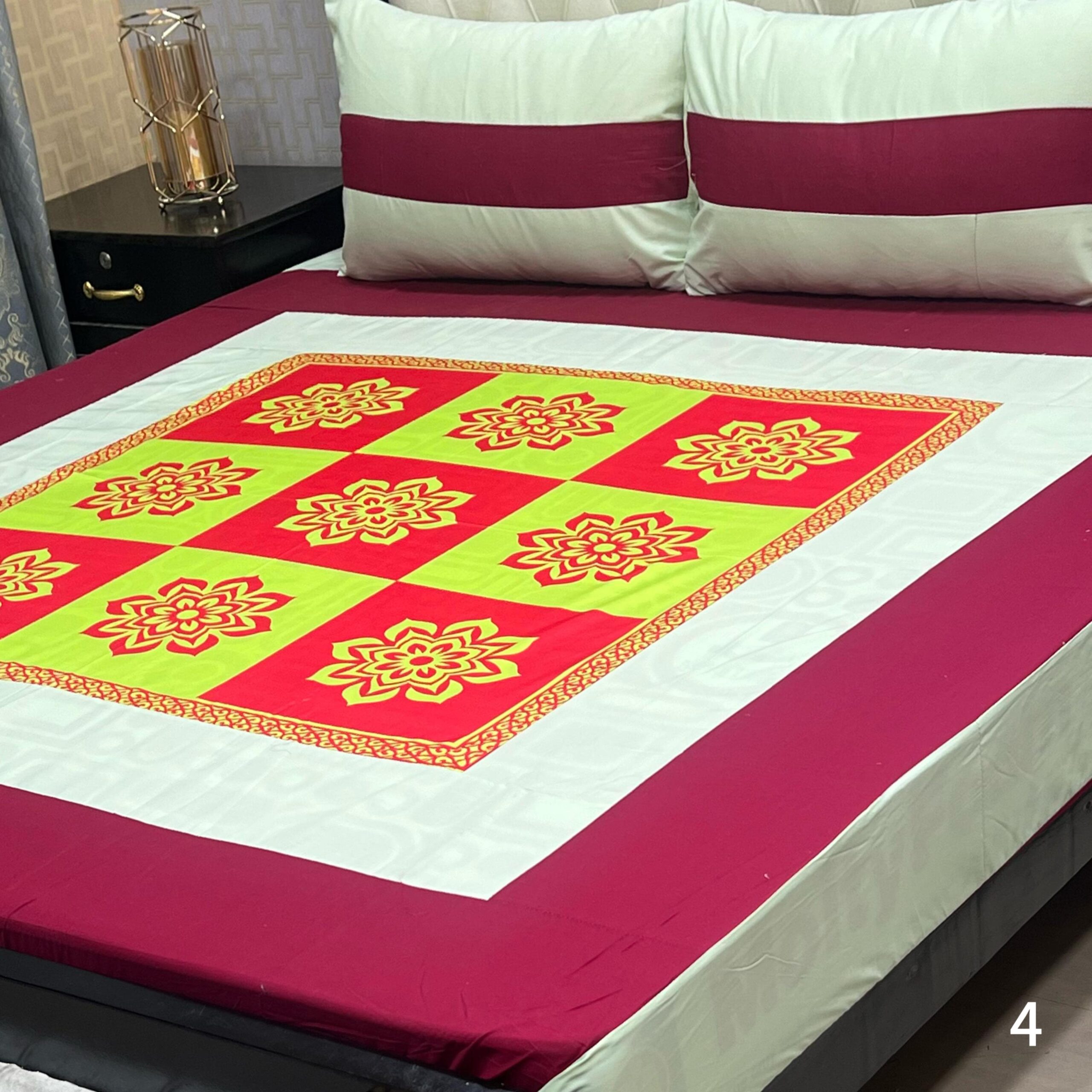 Digital gold panel bedsheet*🛌🛌🛌 *3pc Bedsheets*