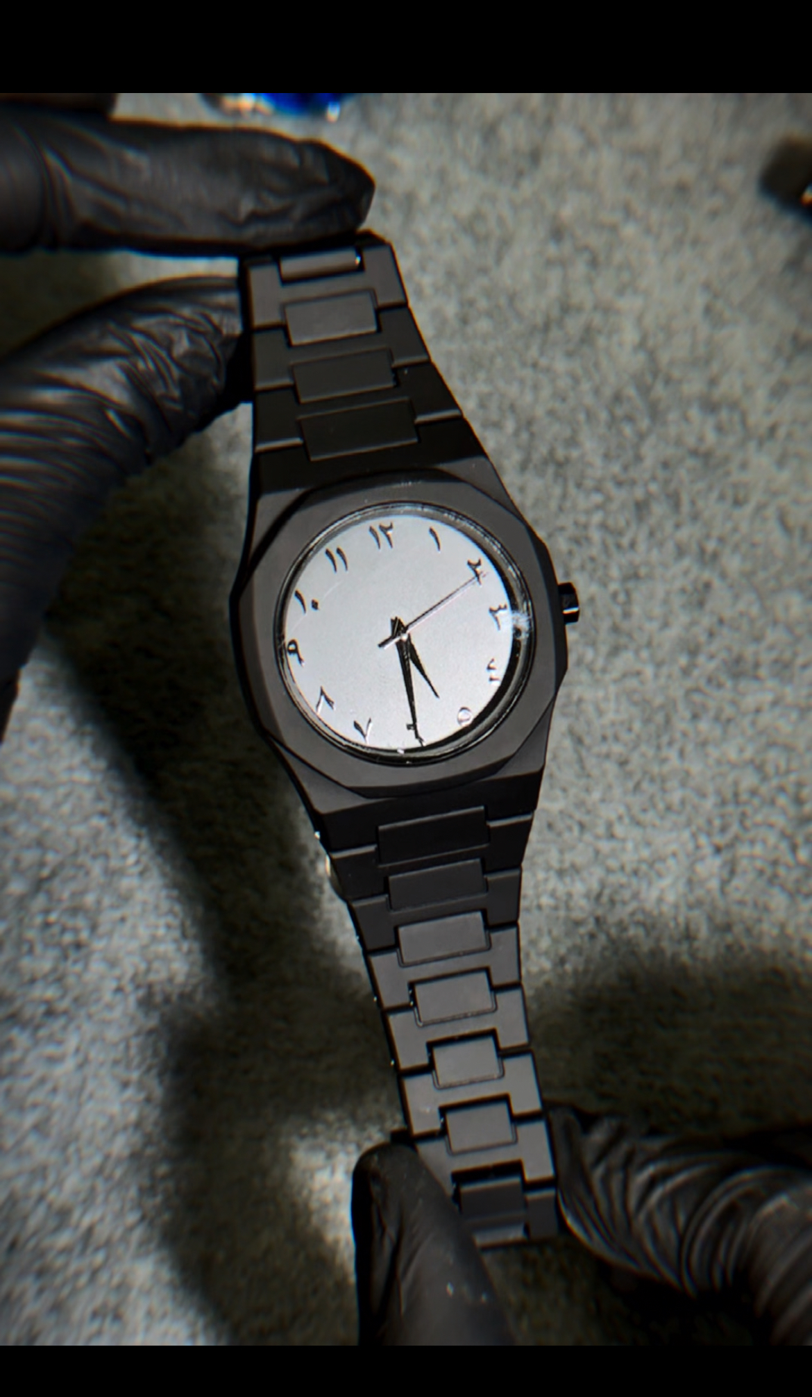 Black Aura Watch