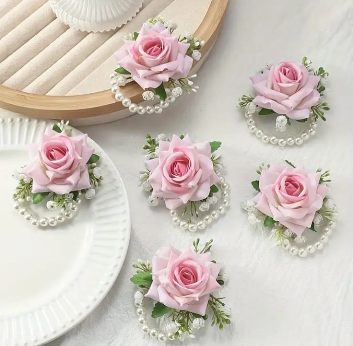 Unique style floral & pearls bracelet