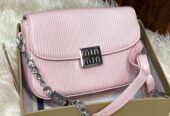 Girl’s heavy crossbody bag