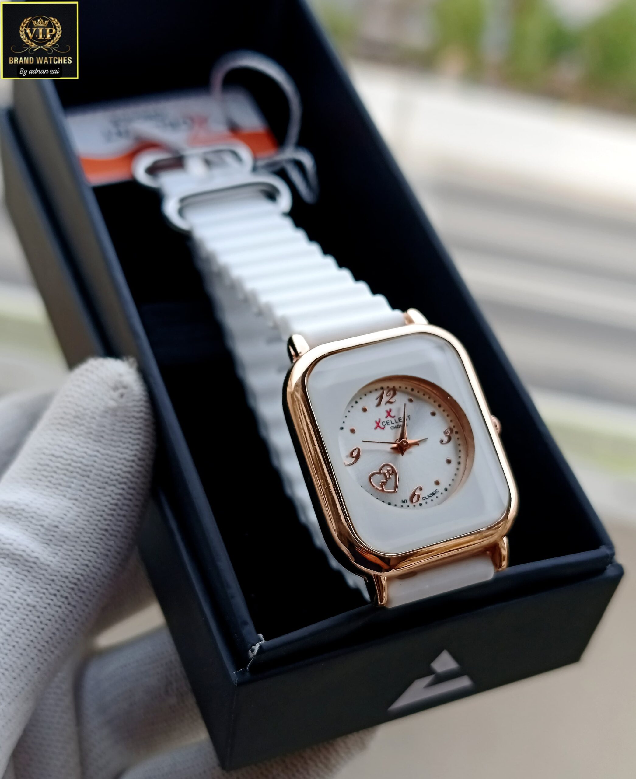 XCELLENT GIRLS STARP WATCH