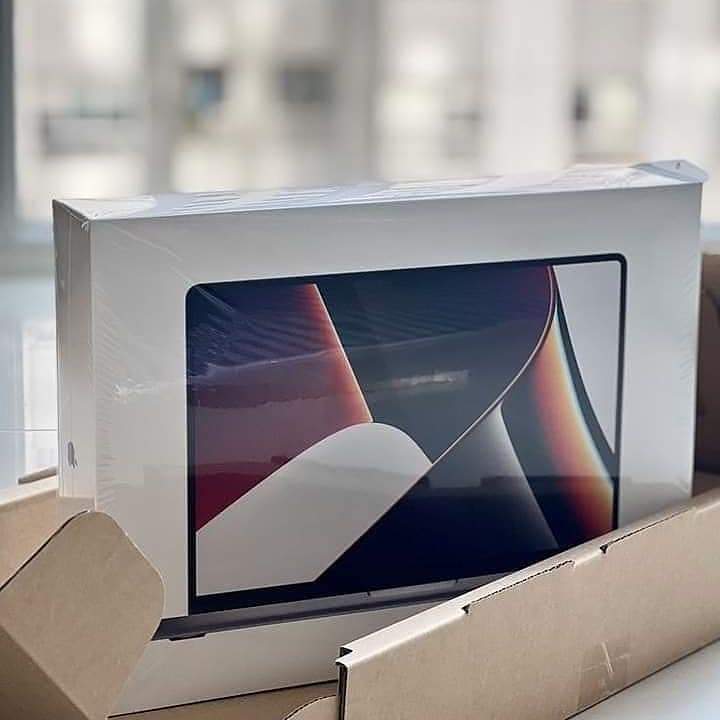 MacBook Air M2 13-inch 2022 Model