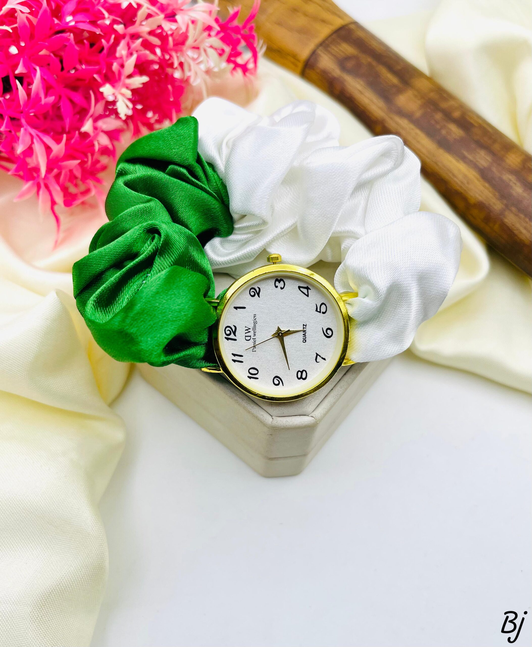 Fancy Beautiful 14 August Independence Day Special Scrunchies Watches