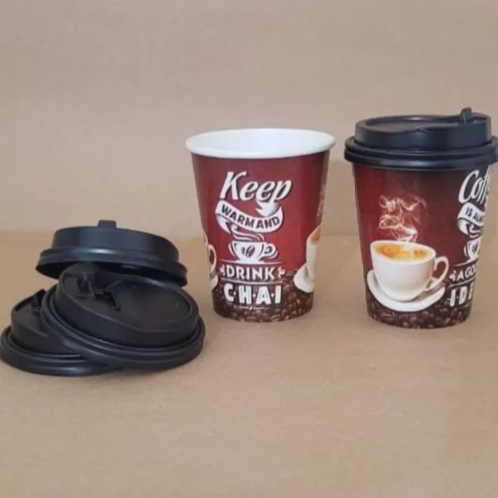 1pc Ceramic Beautiful Printed Coffee Mug with Silicone Lid 500ml Approx Random Prints