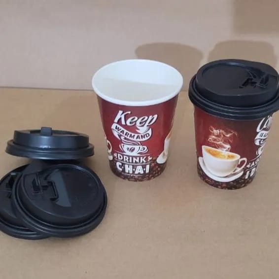 1pc Ceramic Beautiful Printed Coffee Mug with Silicone Lid 500ml Approx Random Prints
