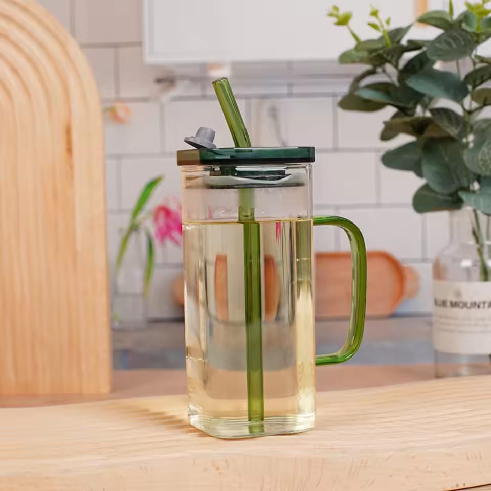 400ml Square Glass Mug With Lid and Straw Random Colours
