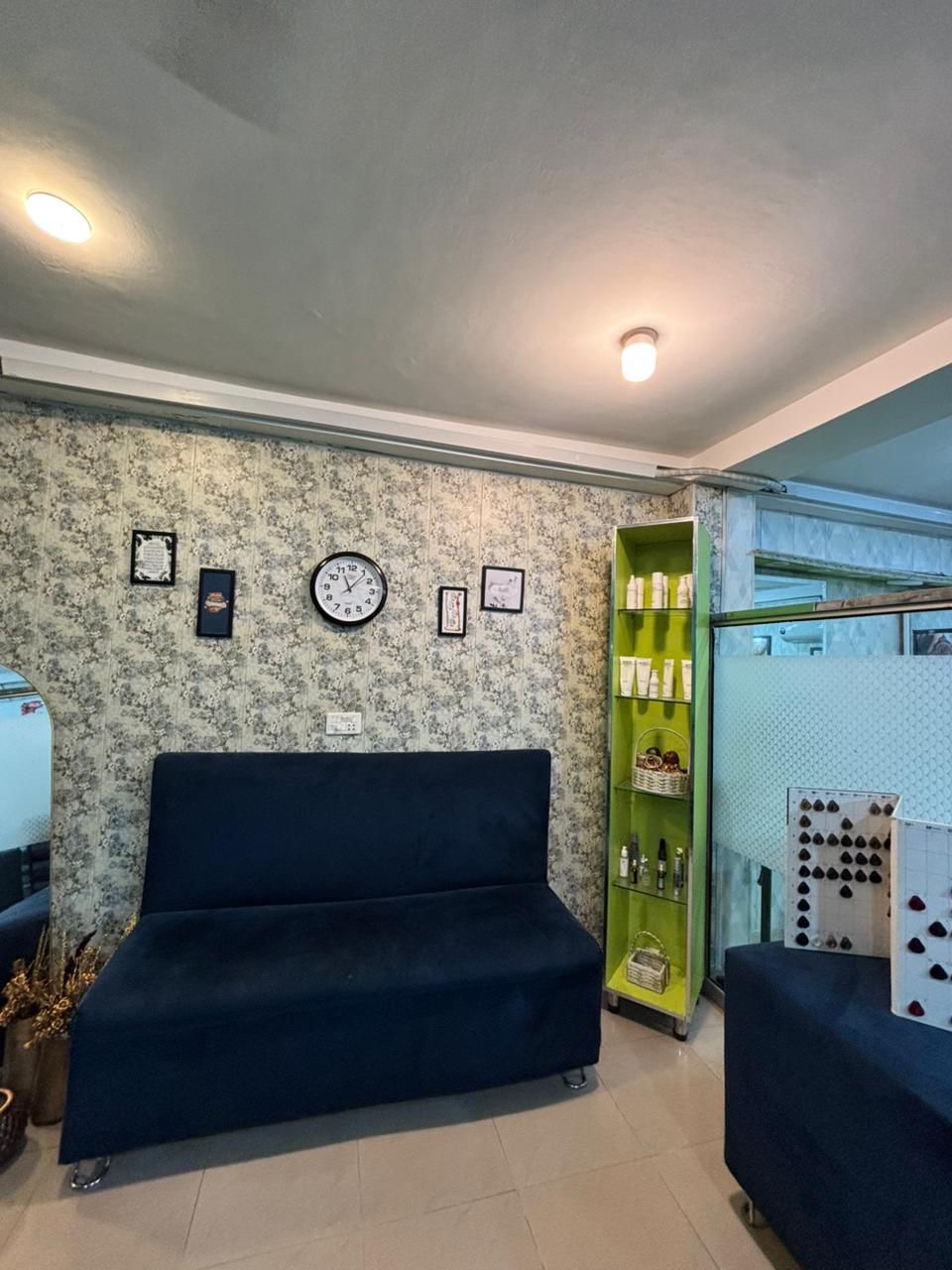 Running Ladies Salon for sale