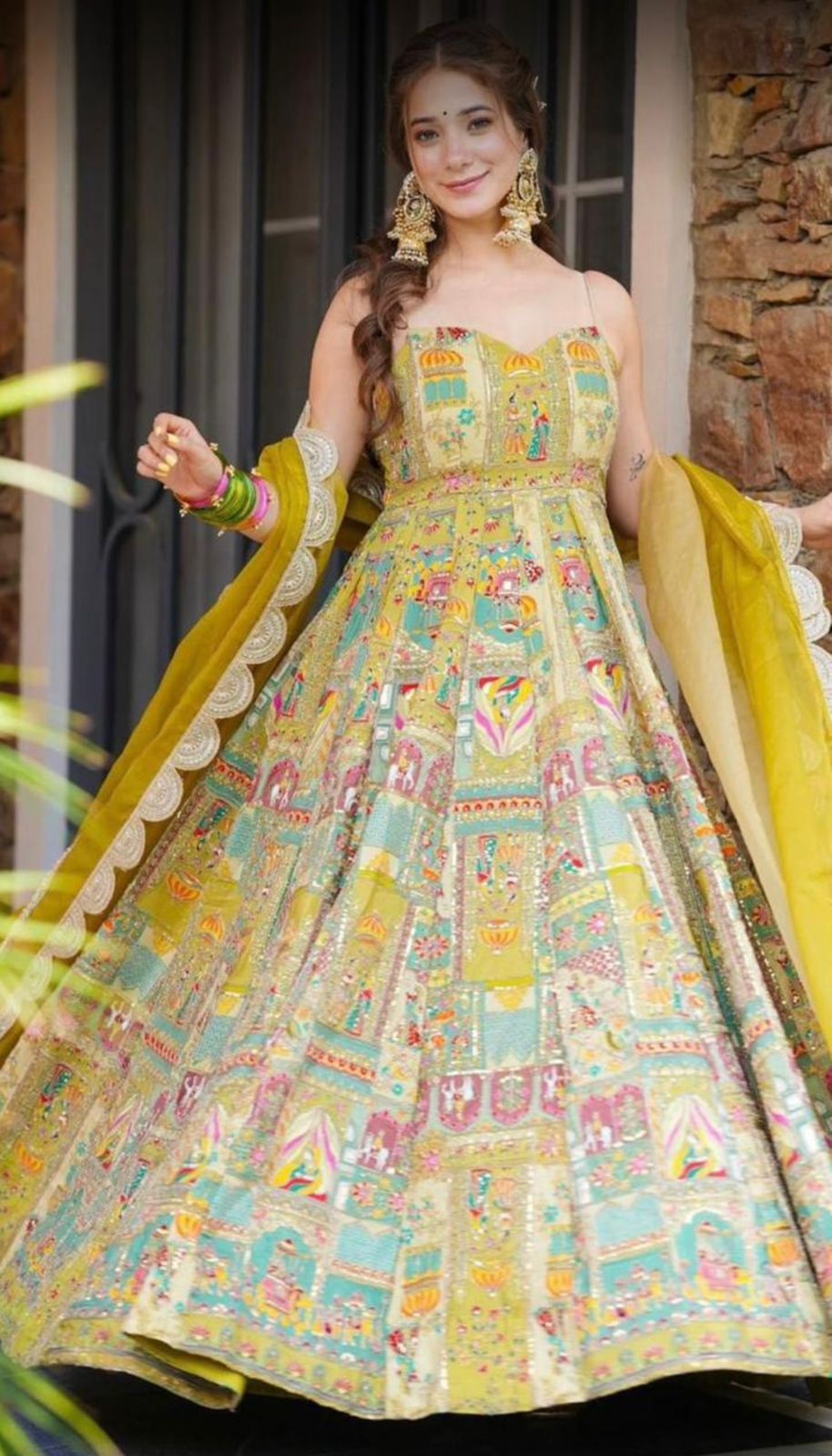 *Original Indian Armani craip silk Dori & sitara work