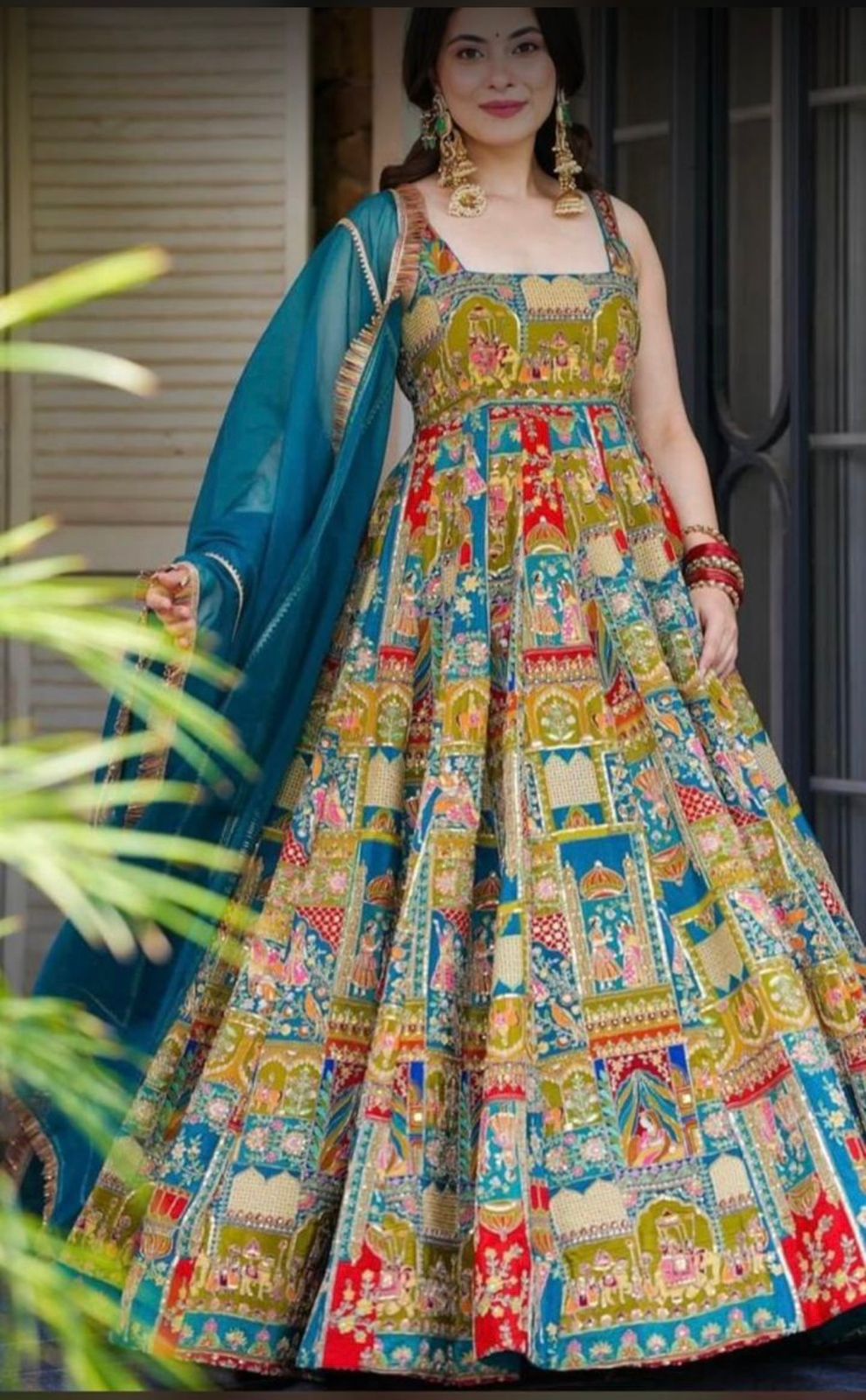 *Original Indian Armani craip silk Dori & sitara work