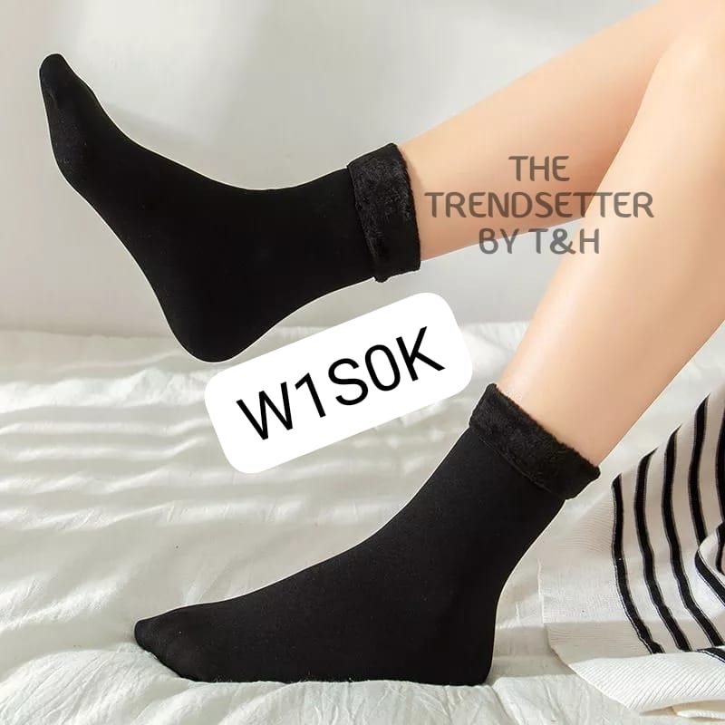 ARTICAL ladies socks high qualty