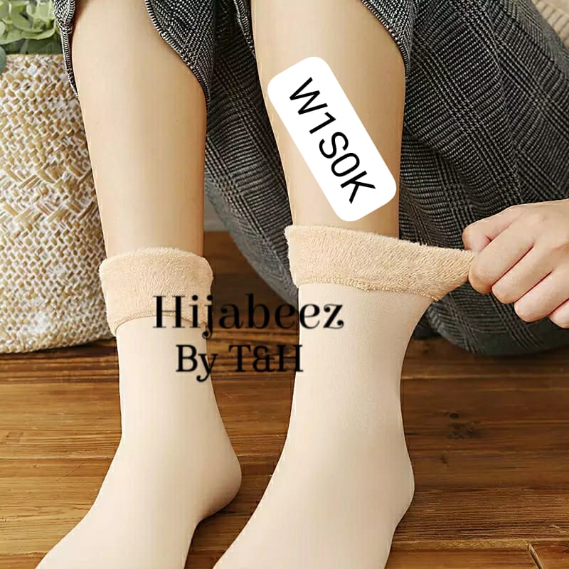 ARTICAL ladies socks high qualty