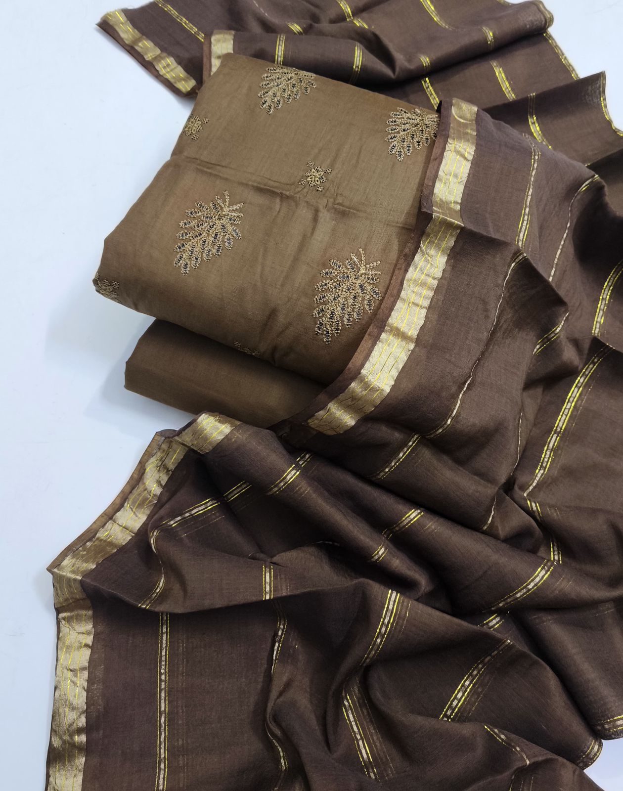 PREMIUM LAWN COTTON EMBROIDERED COLLECTION