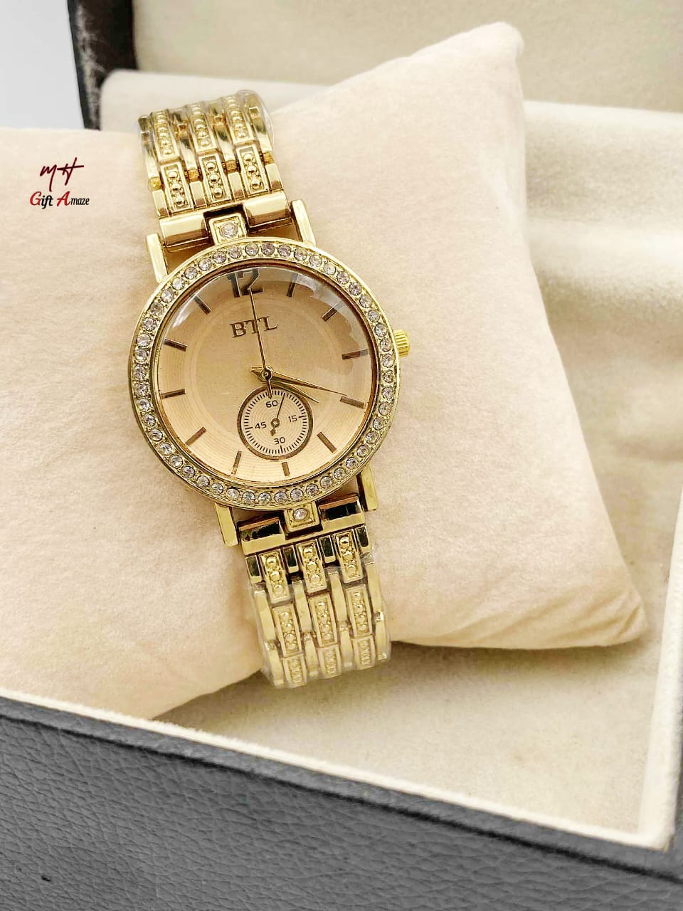 Titan Women’s Watch – Elegant Design,