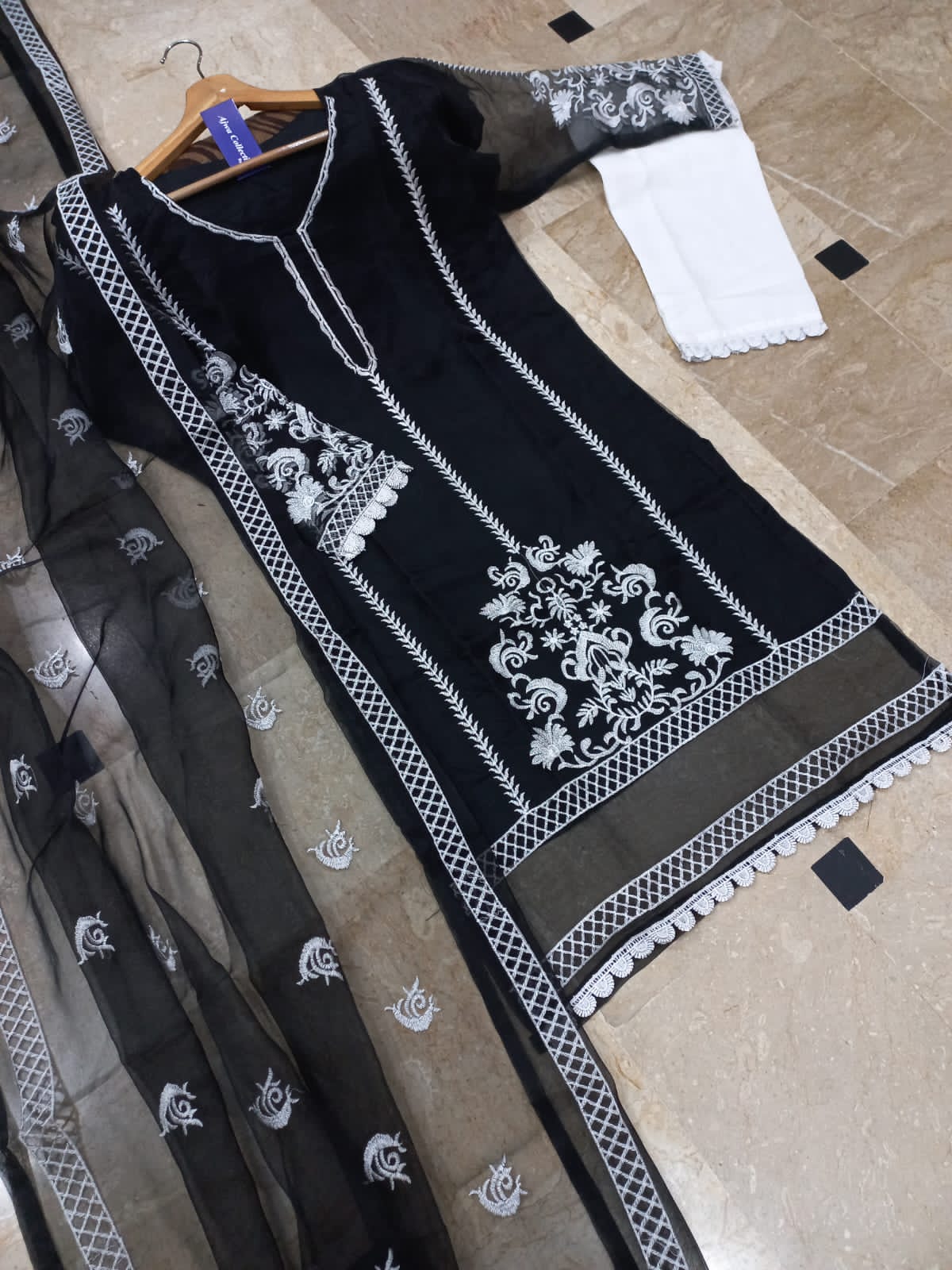 Neck,Border,Sleeves White Embroidered With Lace Work Shirt And Emb Dupatta 3Pcs