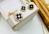 Fancy Beautiful Gold Plated Zircon Locket Set