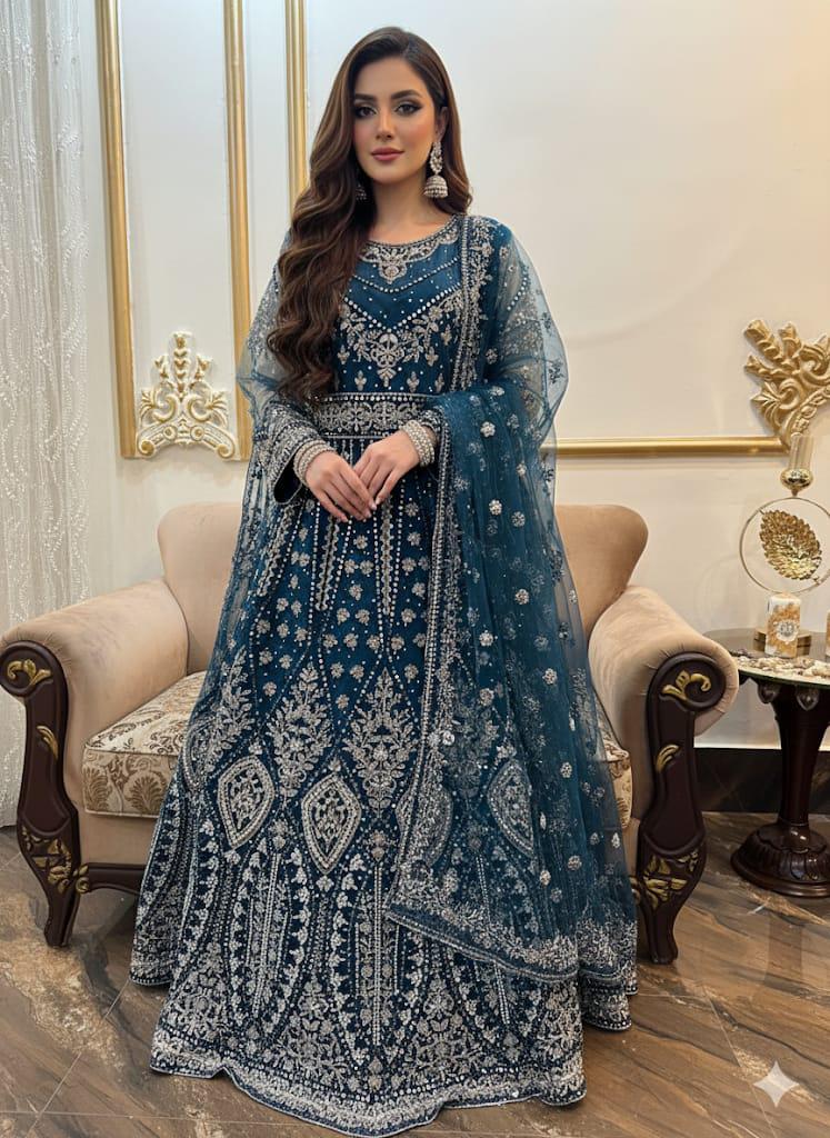 Chiffon maxi Embellished with Lace