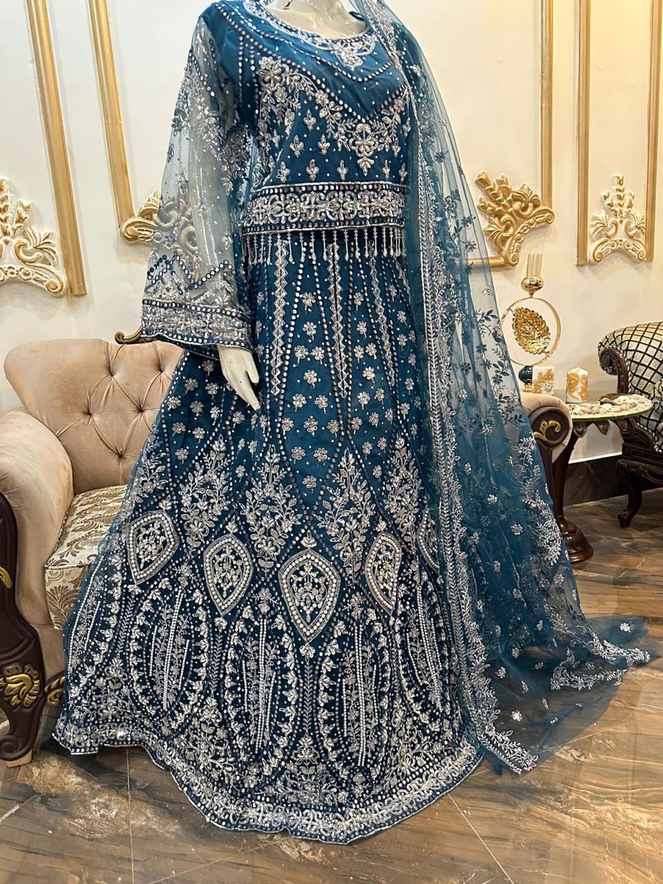 Chiffon maxi Embellished with Lace