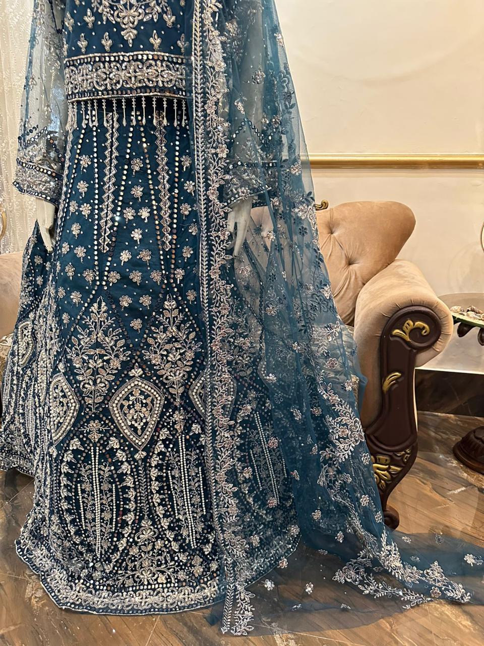 Chiffon maxi Embellished with Lace