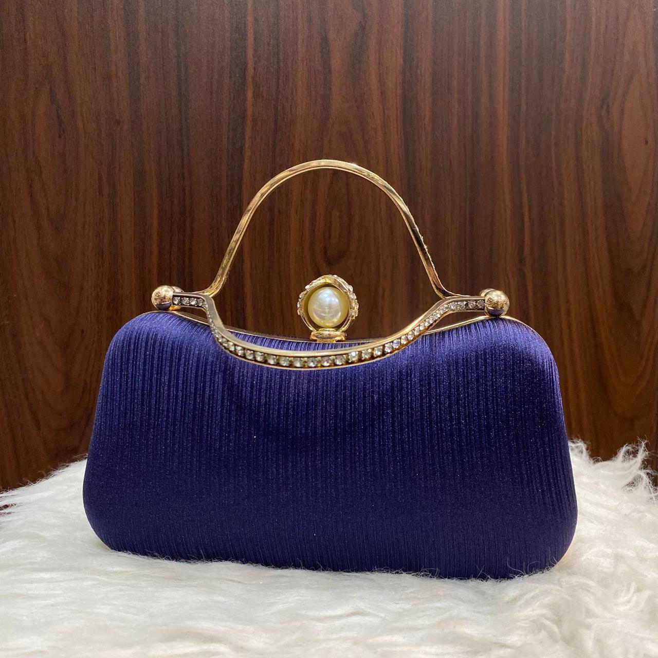 BRIDAL CLUTCH