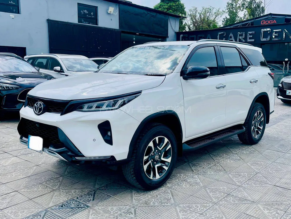 Toyota Fortuner 2022 Legender for Sale