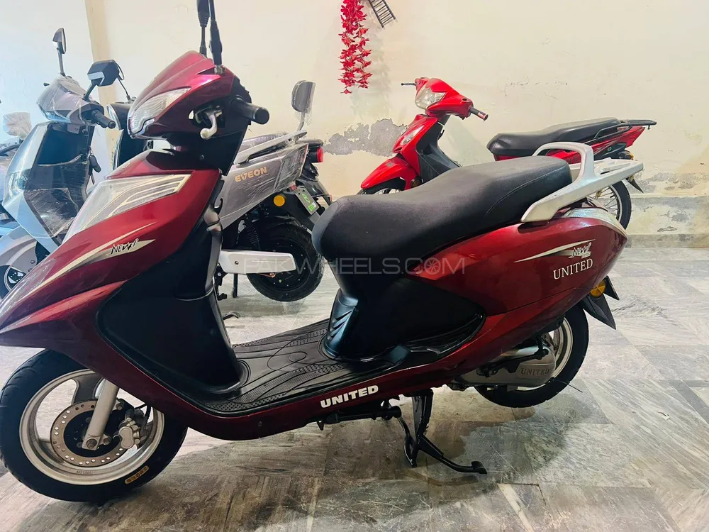 United US Scooty 100 2020
