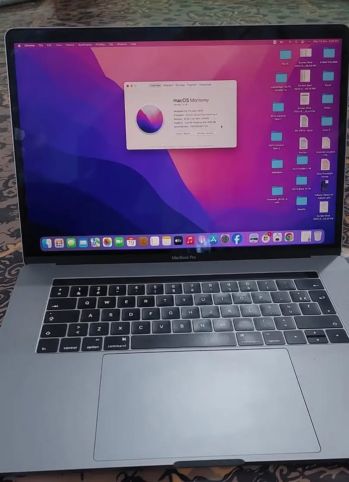 MacBook Pro 15″ (2017) – Core i7 / 16 GB RAM / 500 GB SSD / Touch Bar