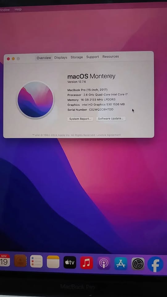 MacBook Pro 15″ (2017) – Core i7 / 16 GB RAM / 500 GB SSD / Touch Bar