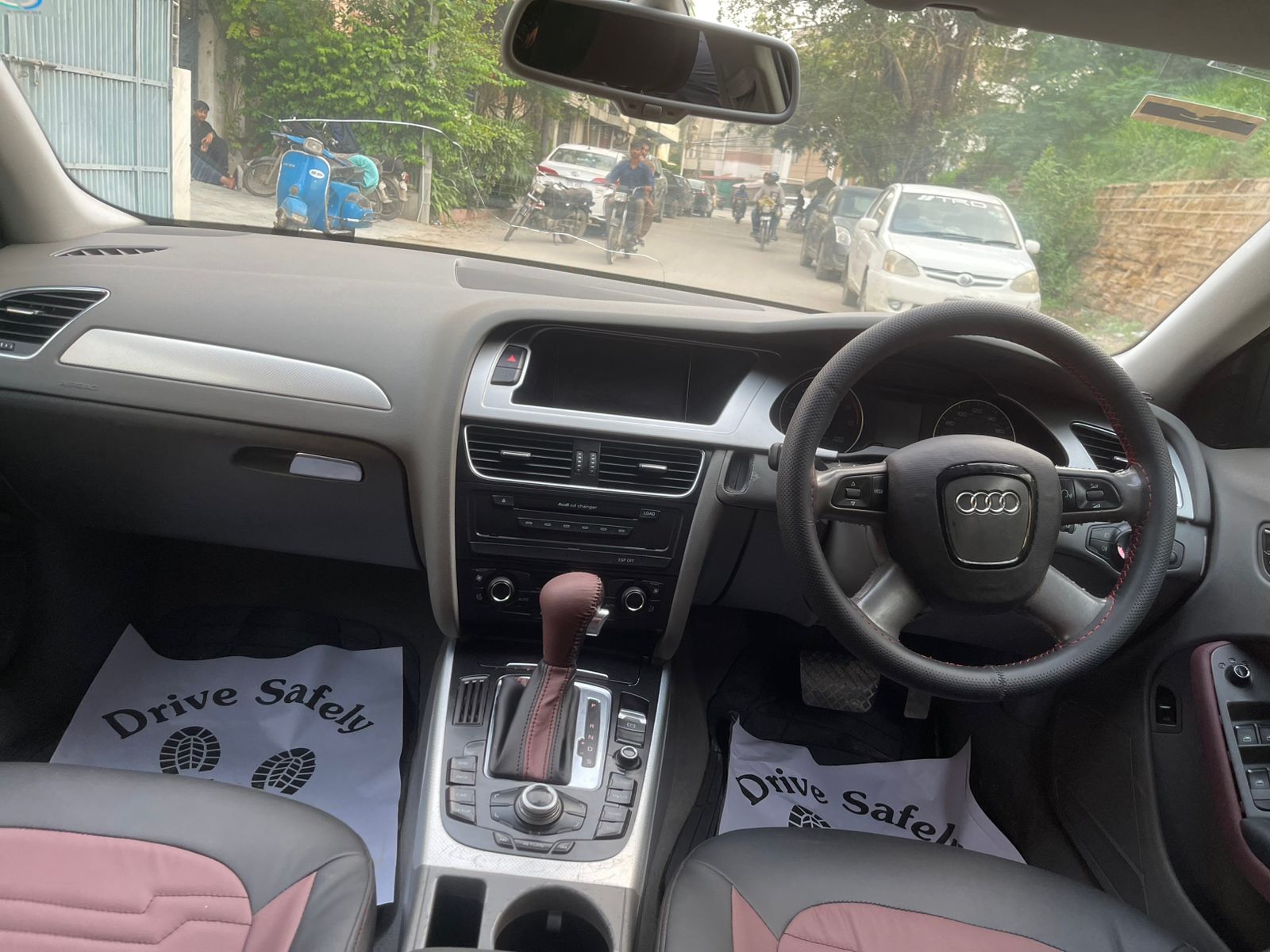 Carolla Altis