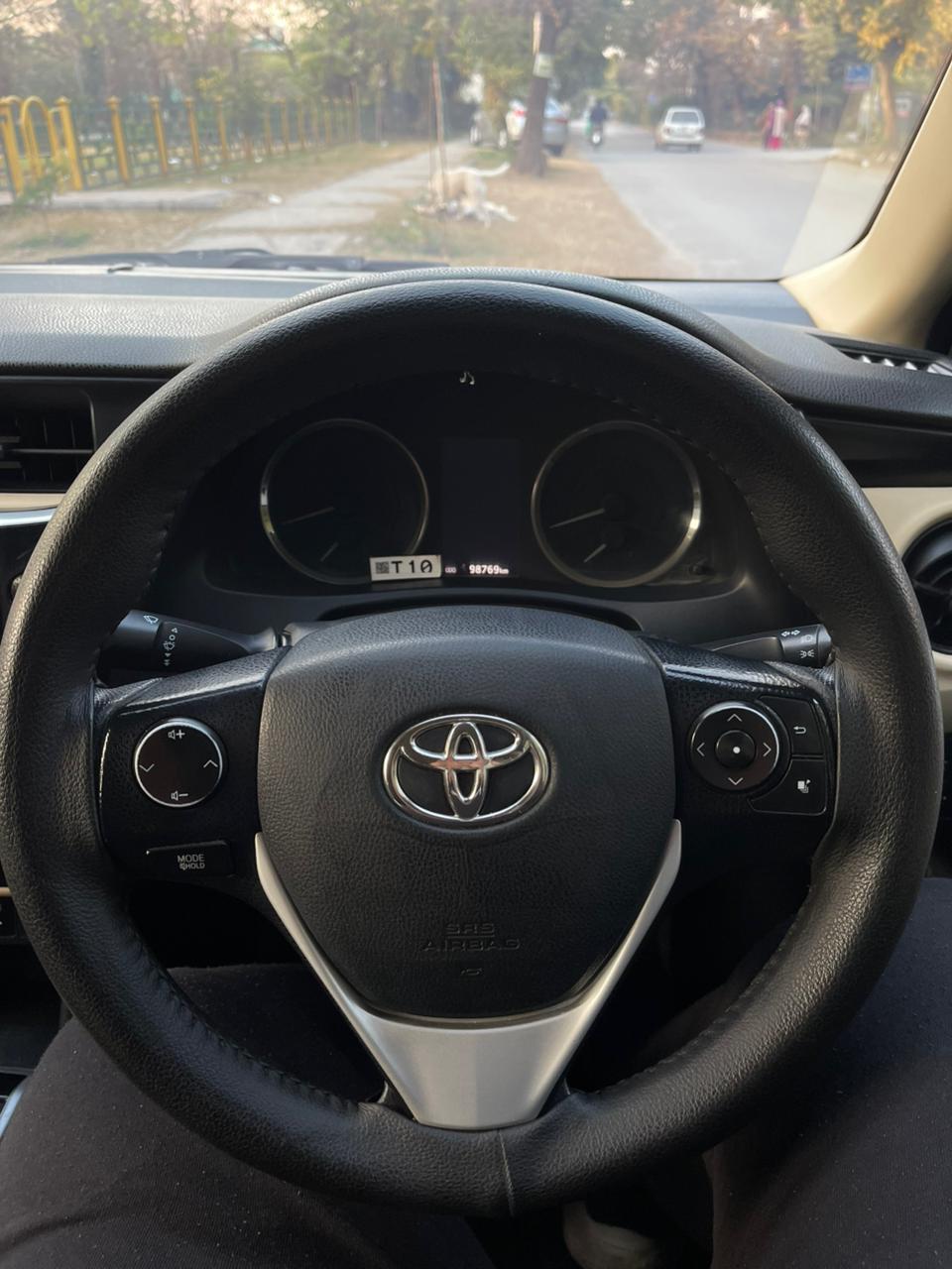TOYOTA COROLLA ALTIS