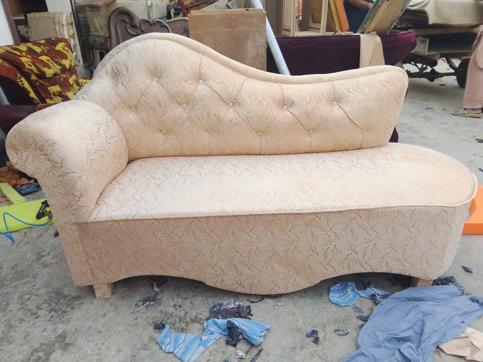 Sofa set