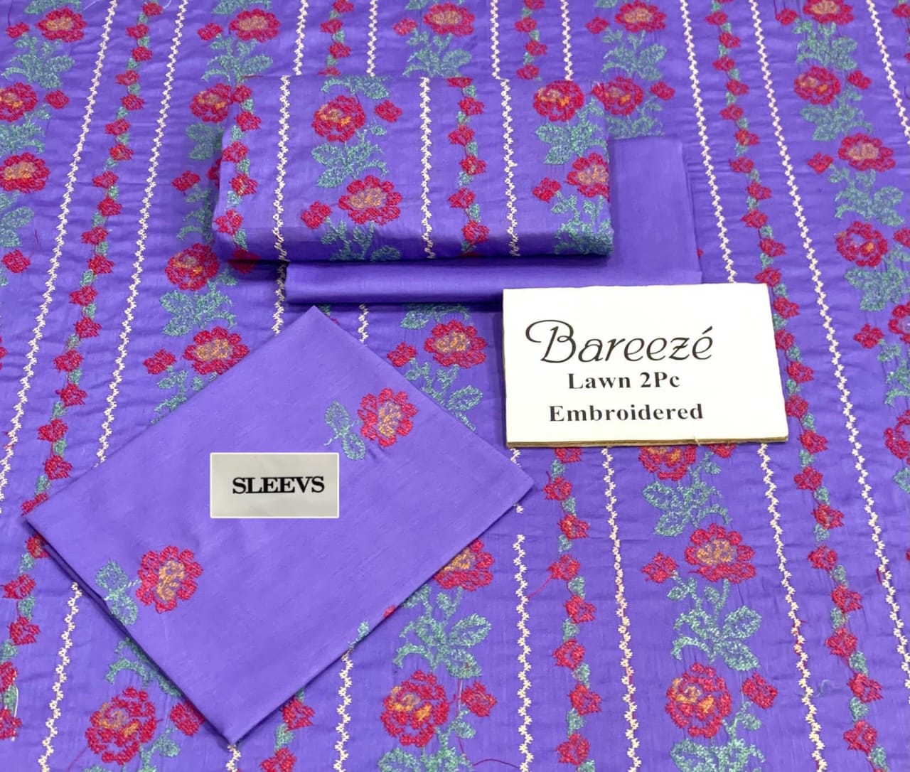 Bareeze brand unsthich suits available in loon staf
