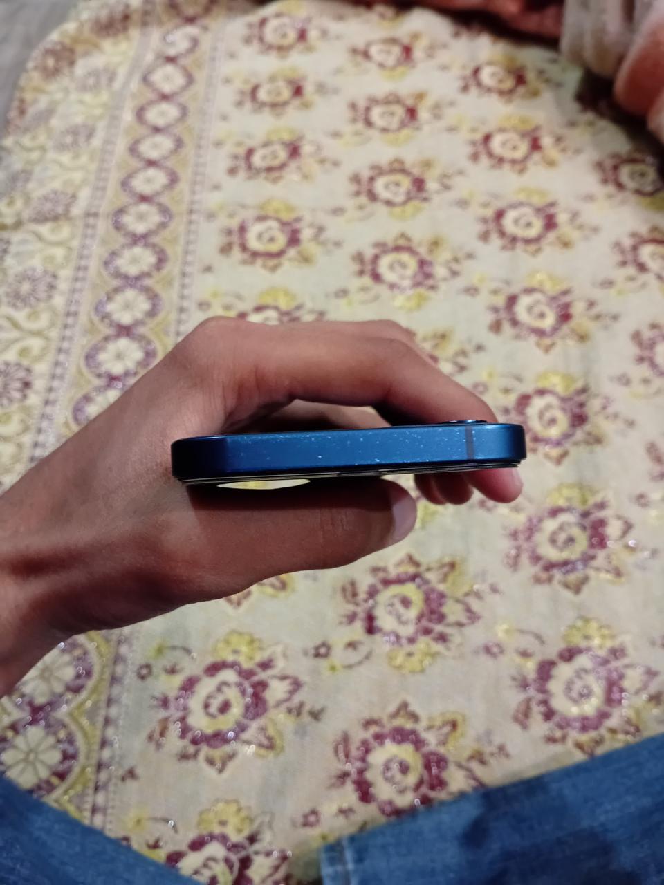 IPHONE 12 NON PTA (JV)
