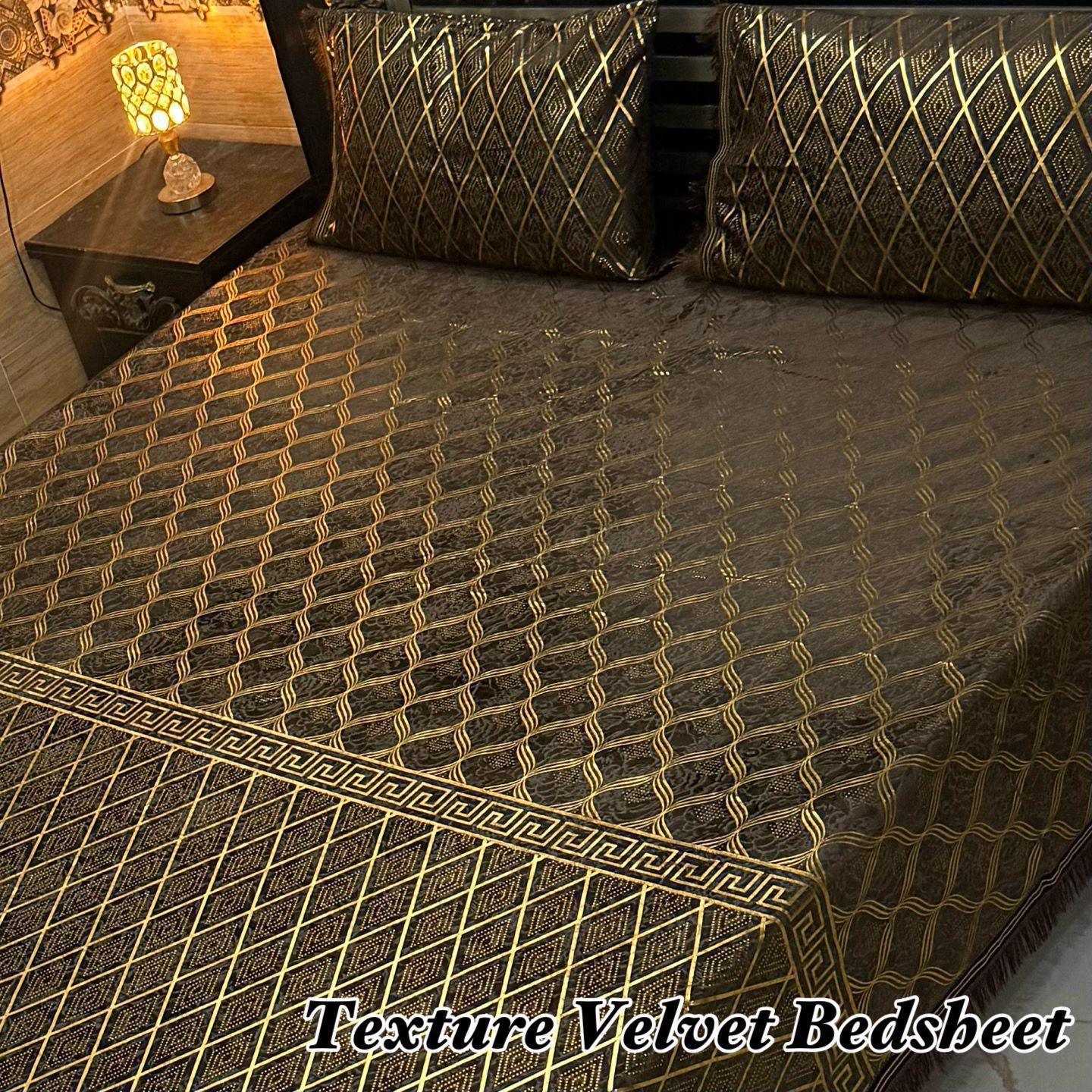 Texture velvet bedsheet