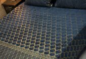 Texture velvet bedsheet