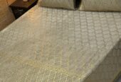 Texture velvet bedsheet