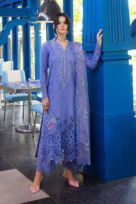Lots of branded and designer wear dress are available for sale