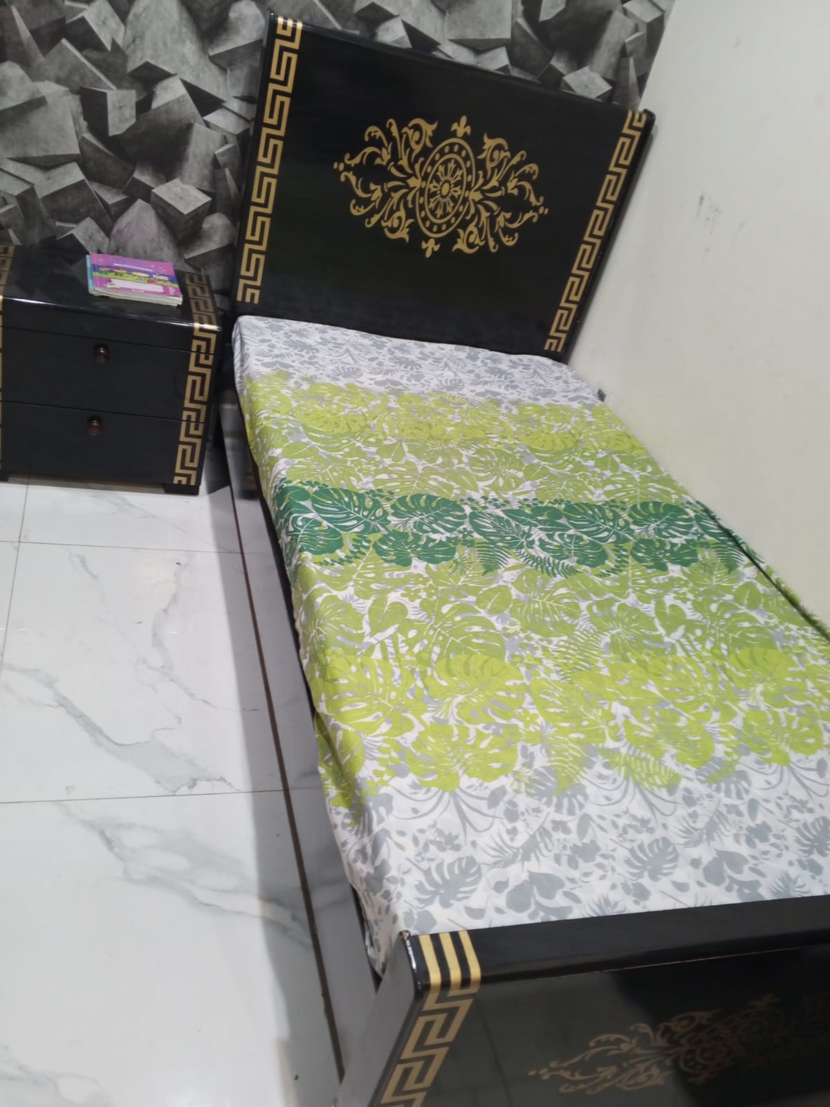 Bed+Dressing for sale