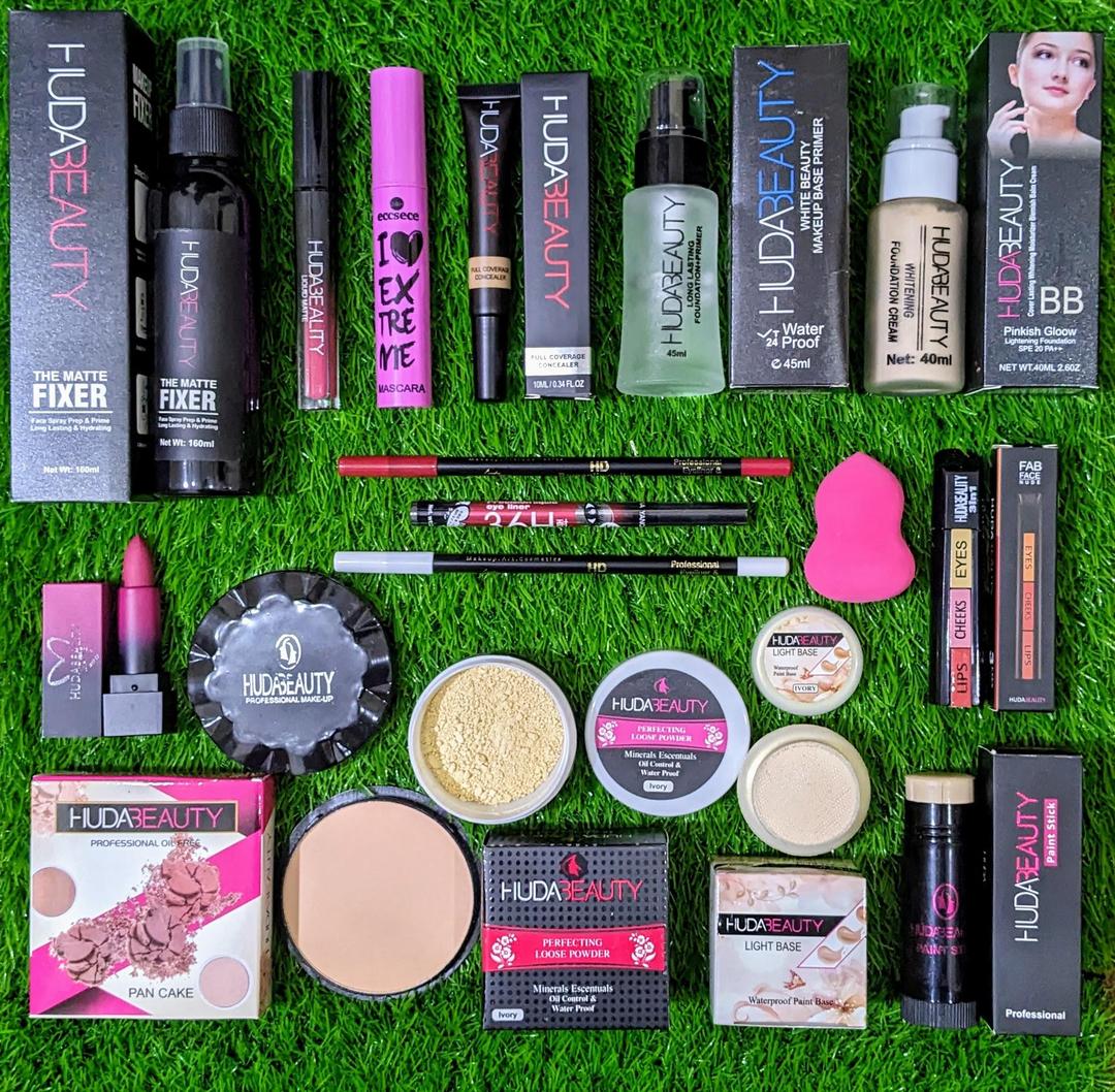 16-in-1 Makeup Set for Pakistani Women