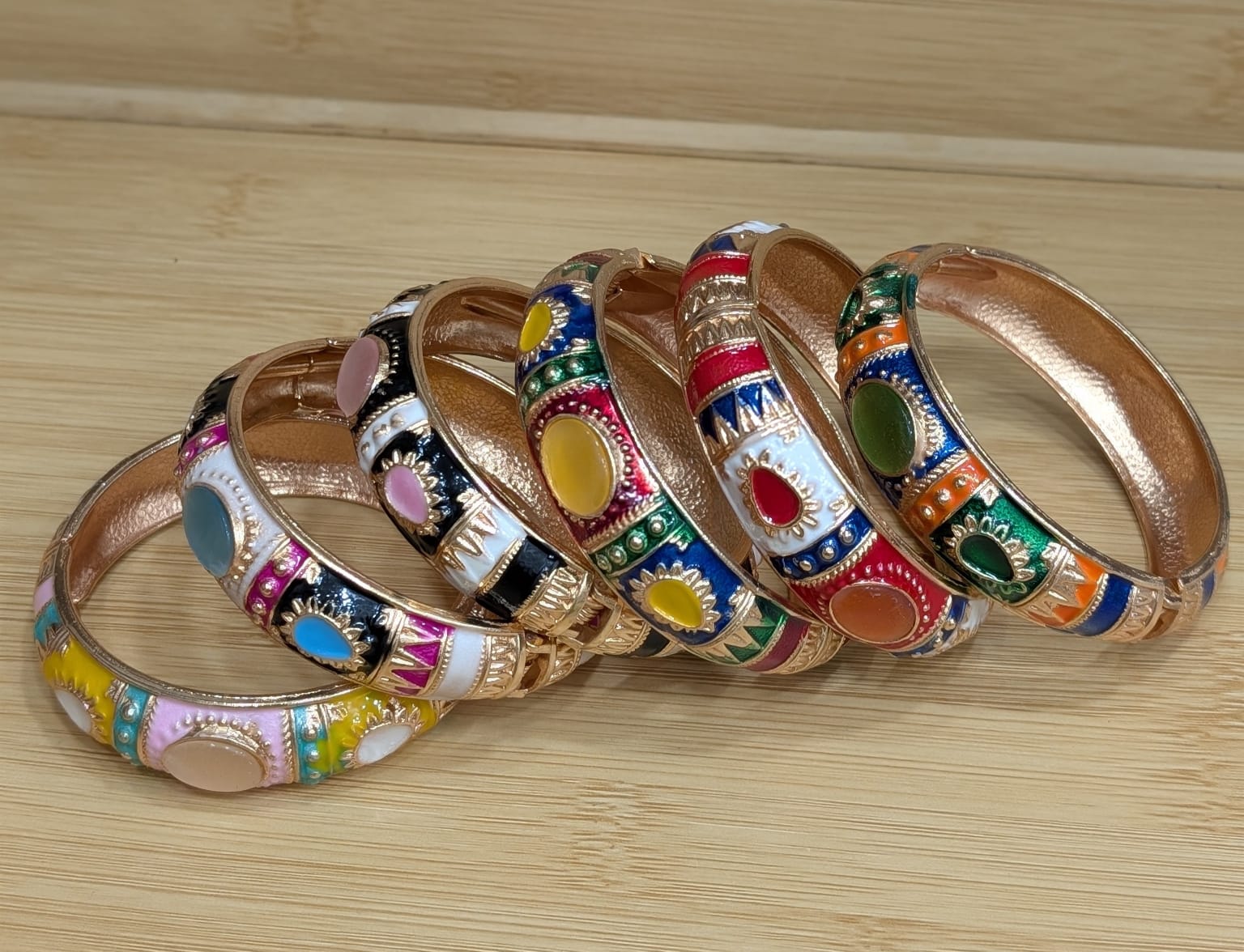 GIRLS DAIMONDS STONE JEWELRY WATCH