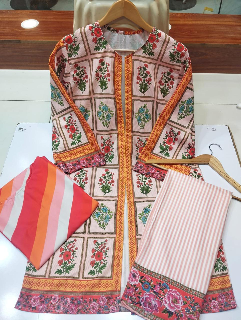 Puree lawn 2 pc suit