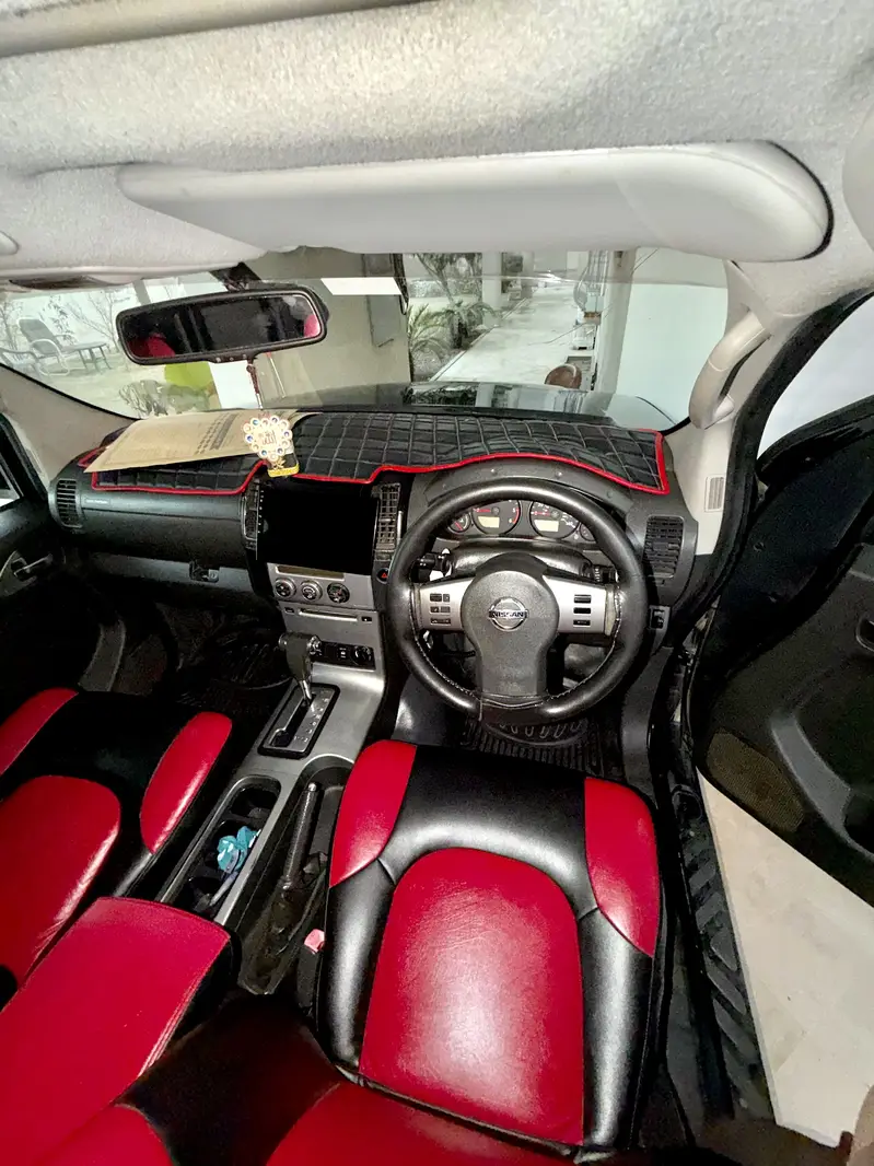 Nissan Navara 2012